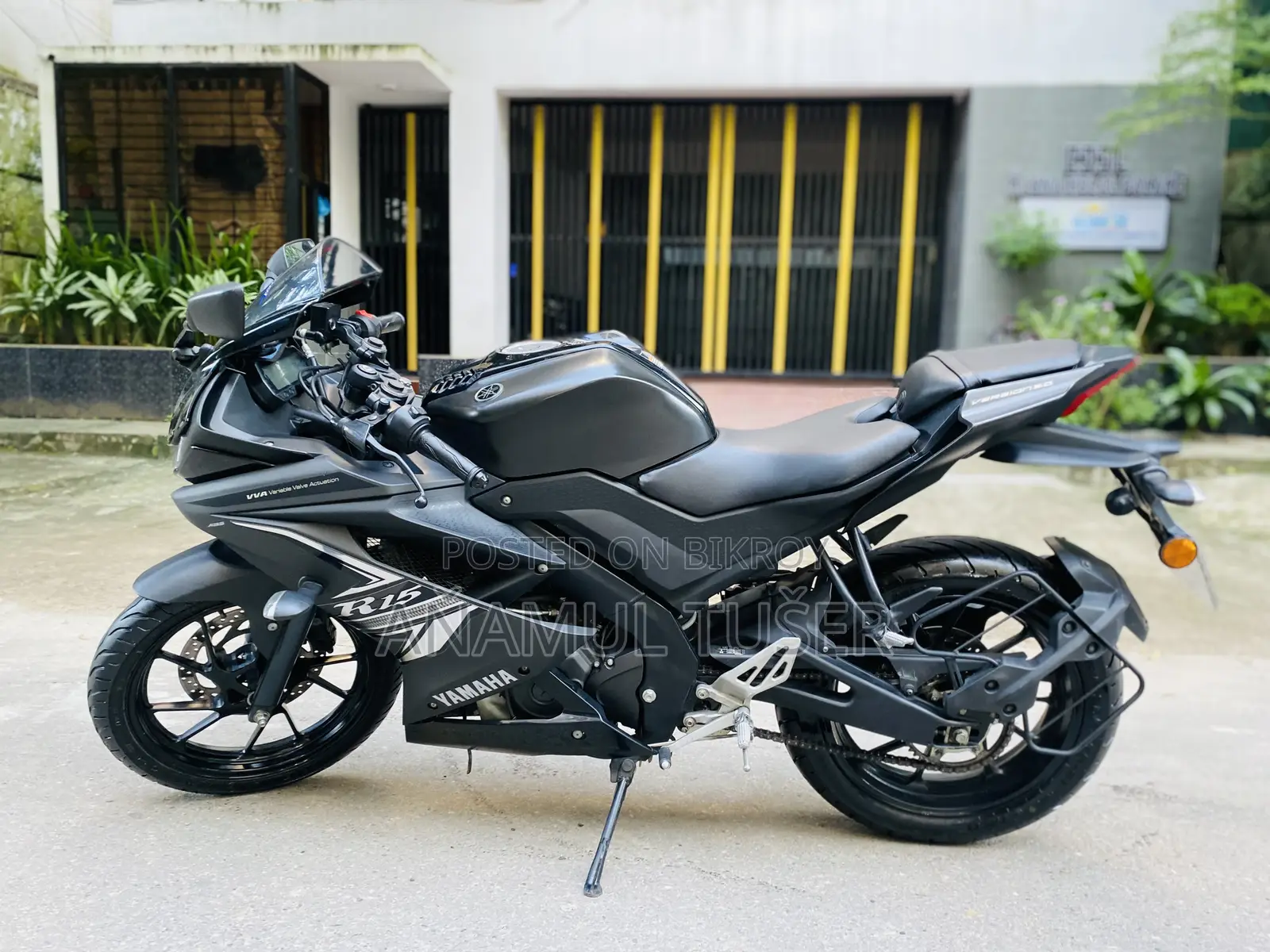 Yamaha R15 V3 2023 Black