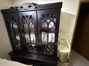 Showcase Used