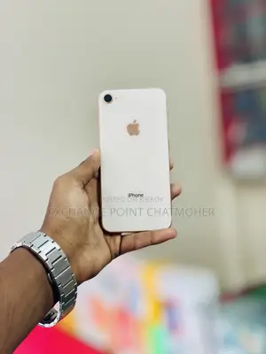অ্যাপল আইফোন ৮ ৬৪ জিবি গোল্ড