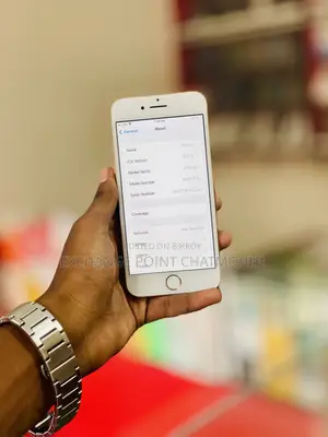 Apple iPhone 8 64 GB Gold