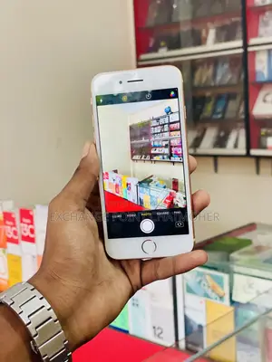 Apple iPhone 8 64 GB Gold