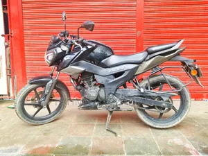 টিভিএস রাইডার ১২৫ ২০২২ কালো