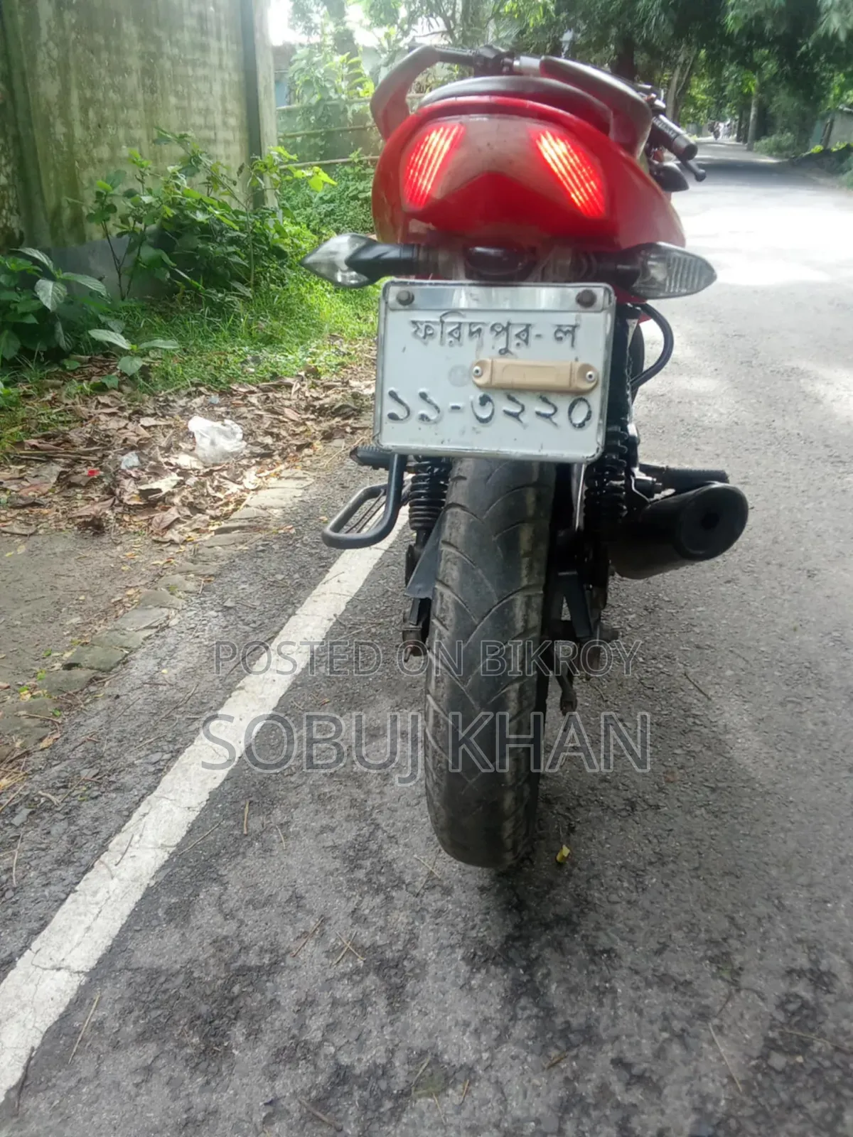 Bajaj Pulsar 135 LS 2017 Red