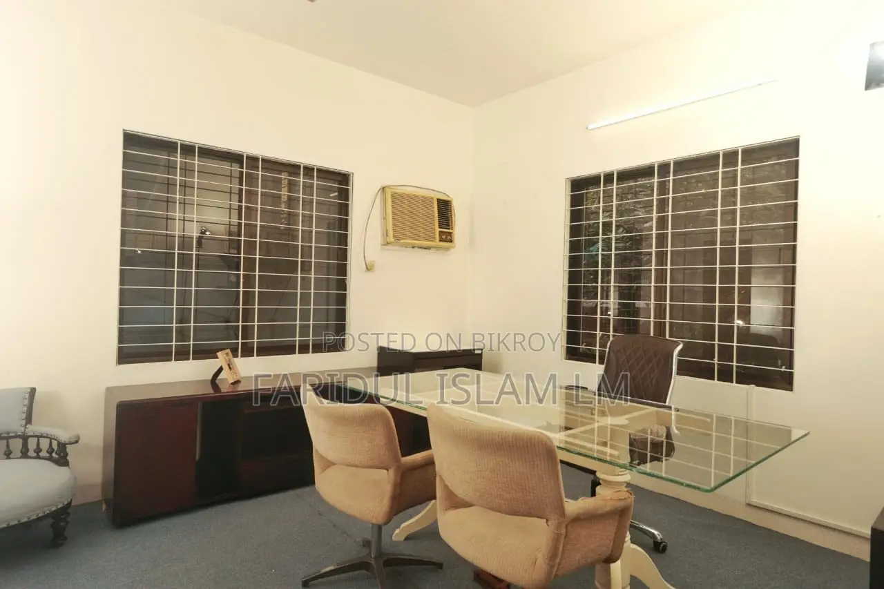 1900 SFT Furnished and Managed Office in Banani