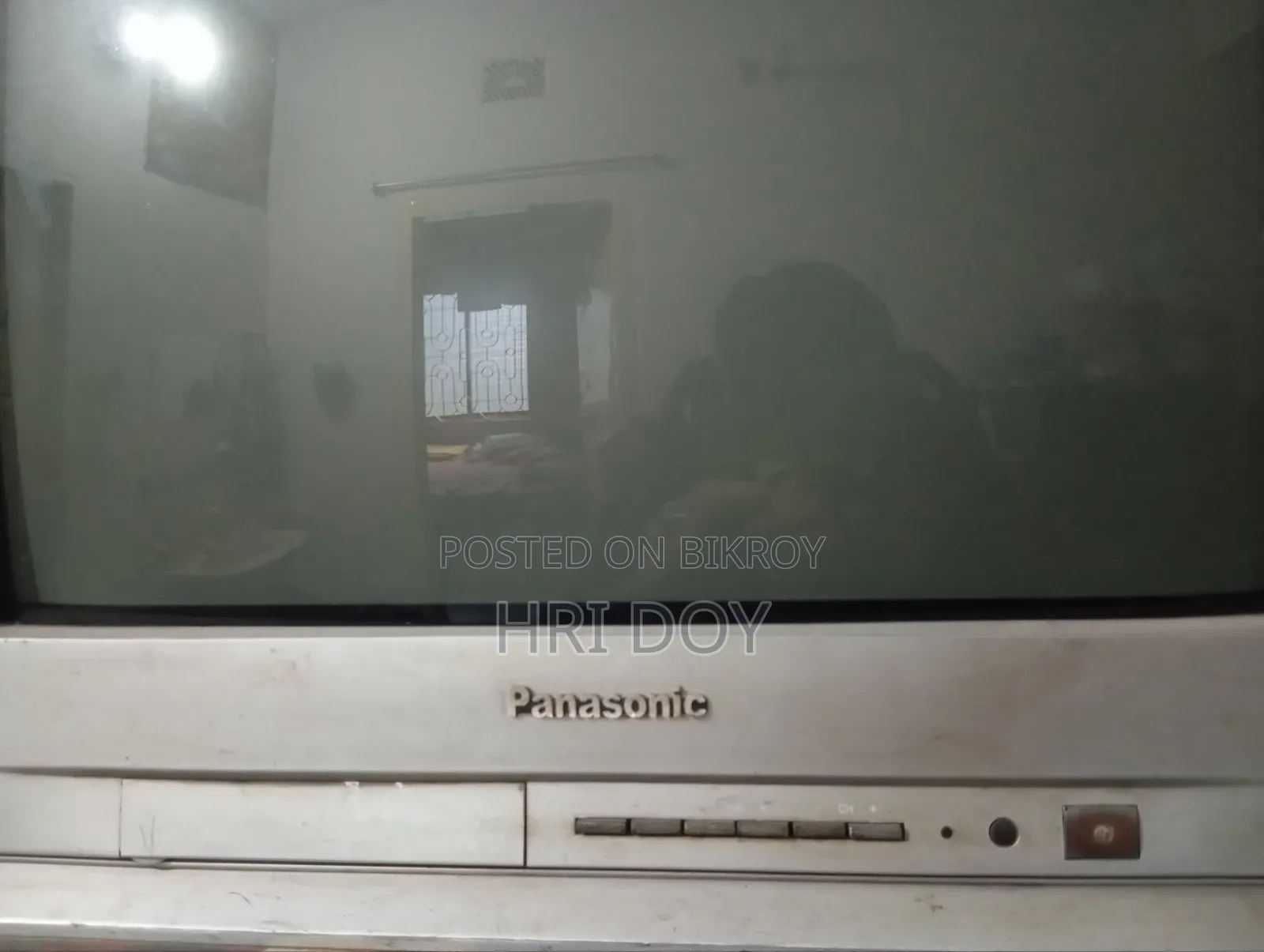 প্যানাসনিক বক্স টিভি