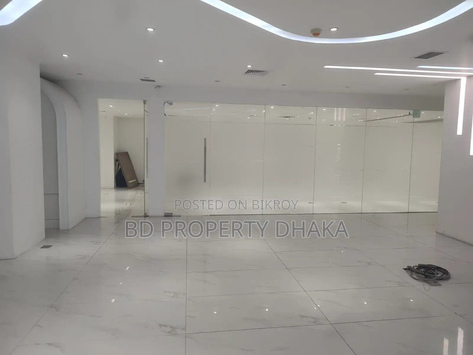 17100 sq ft Open Commercial Space Rent in Gulshan Avenue