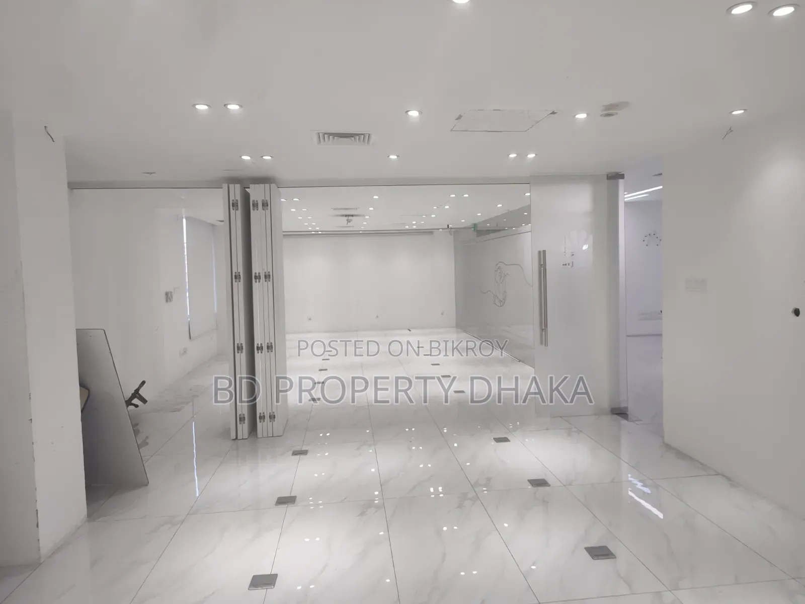 17100 sq ft Open Commercial Space Rent in Gulshan Avenue