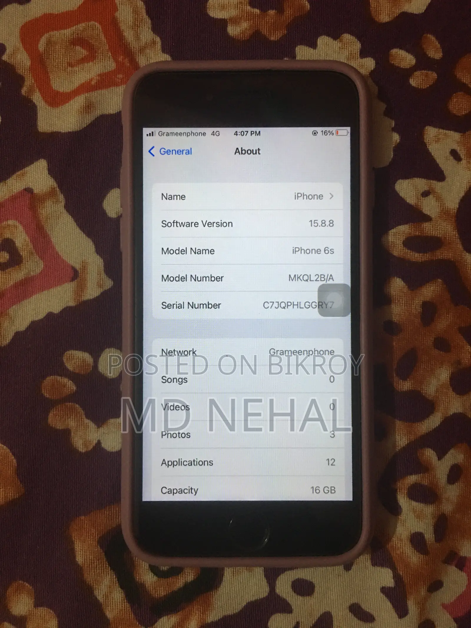 Apple iPhone 6s 16 GB Gold