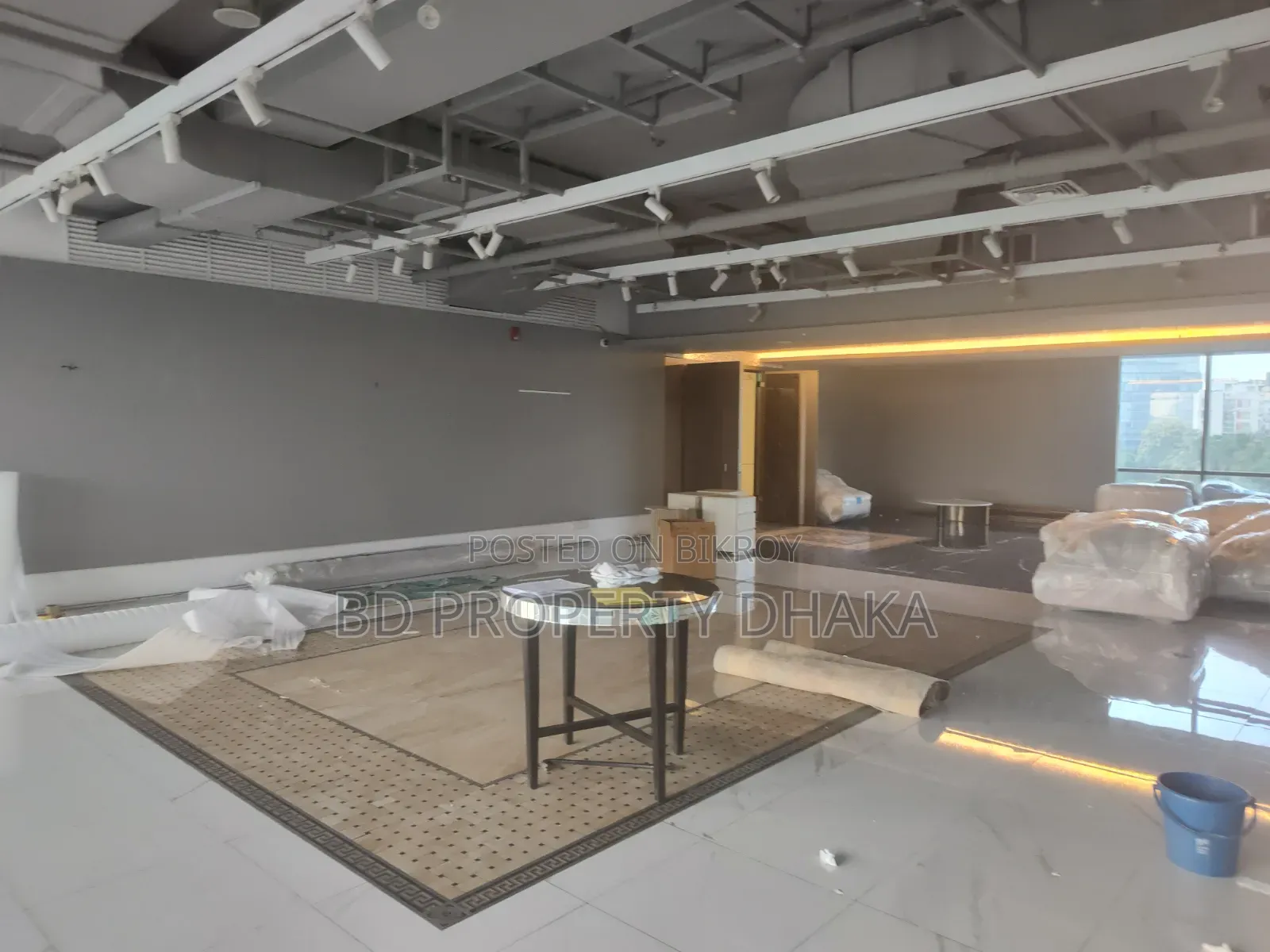 17100 SQFT Modern Semi Furnished Open Commercial Property Rent in Banani