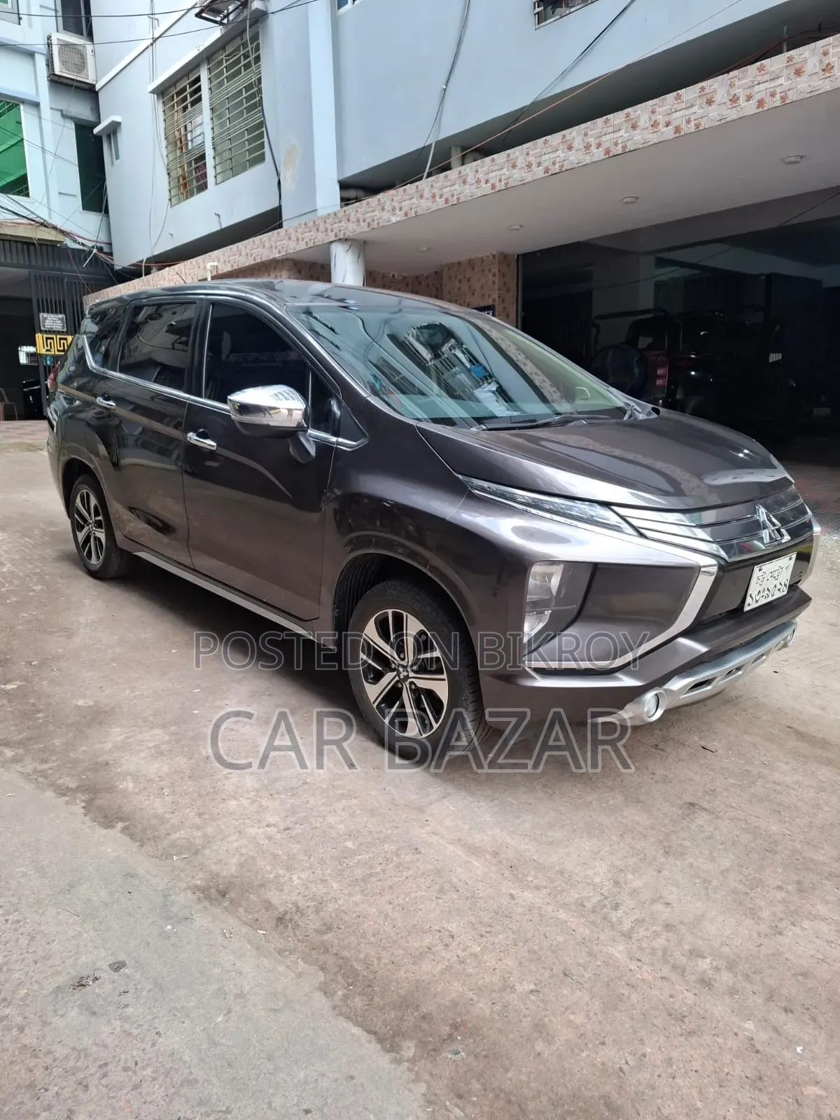 মিতসুবিশি এক্সপ্যান্ডার জিএলএস ২০১৯ গ্রে