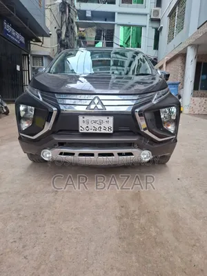 মিতসুবিশি এক্সপ্যান্ডার জিএলএস ২০১৯ গ্রে