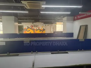 গুলশানে ৫৫০০ বর্গফুট খোলা সেমি-ফার্নিশড বাণিজ্যিক জায়গা ভাড়া