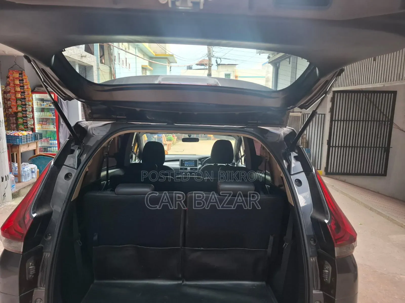 মিতসুবিশি এক্সপ্যান্ডার জিএলএস ২০১৯ গ্রে