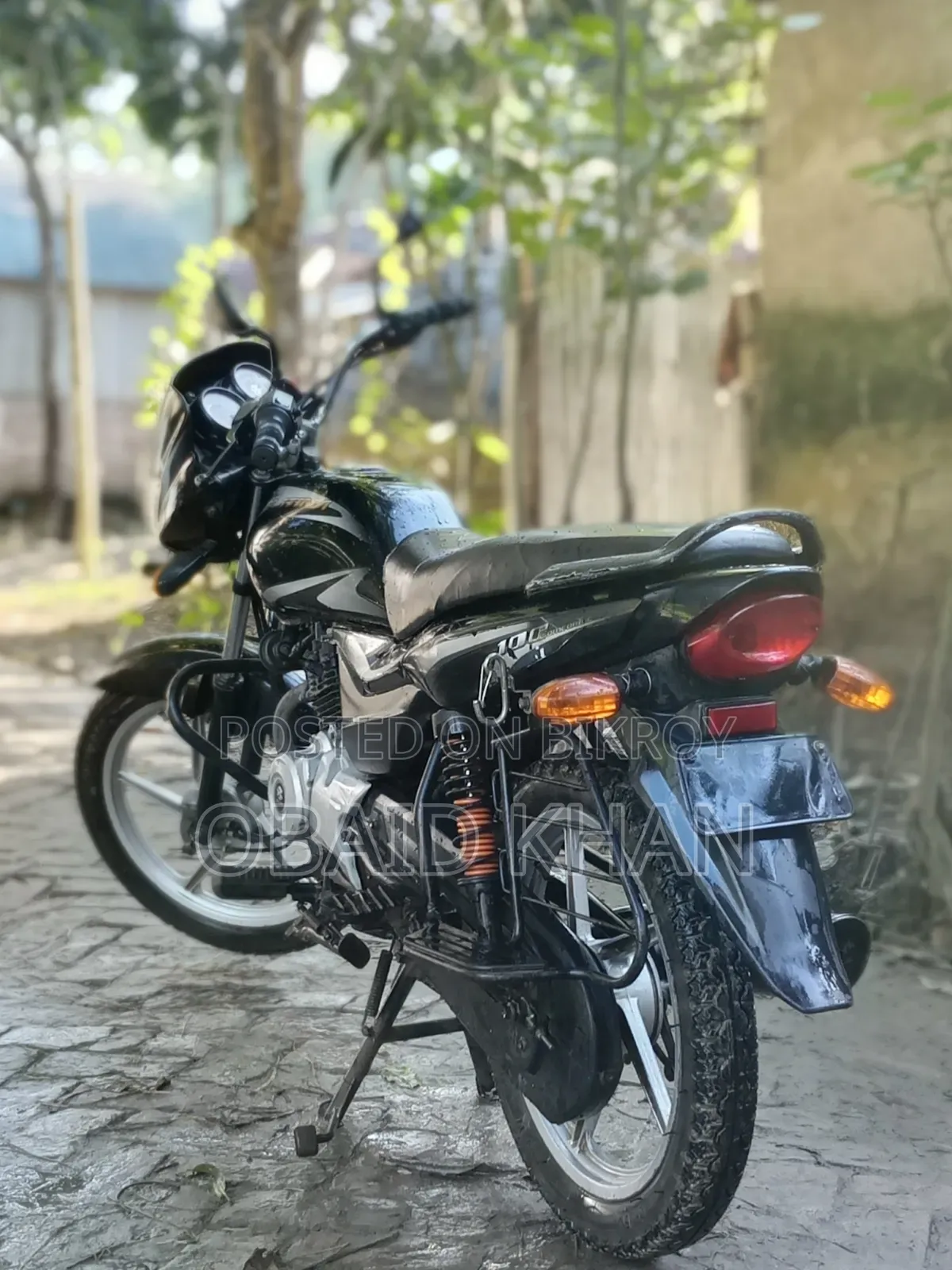 বাজাজ প্লাটিনা ইএস ২০১৮ কালো