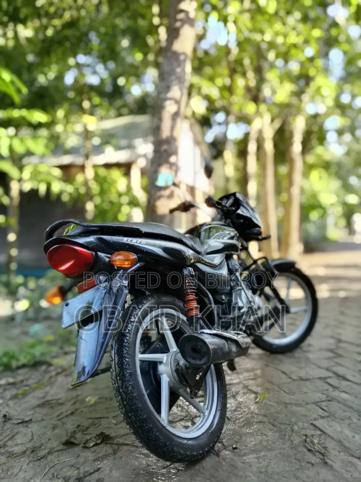 বাজাজ প্লাটিনা ইএস ২০১৮ কালো