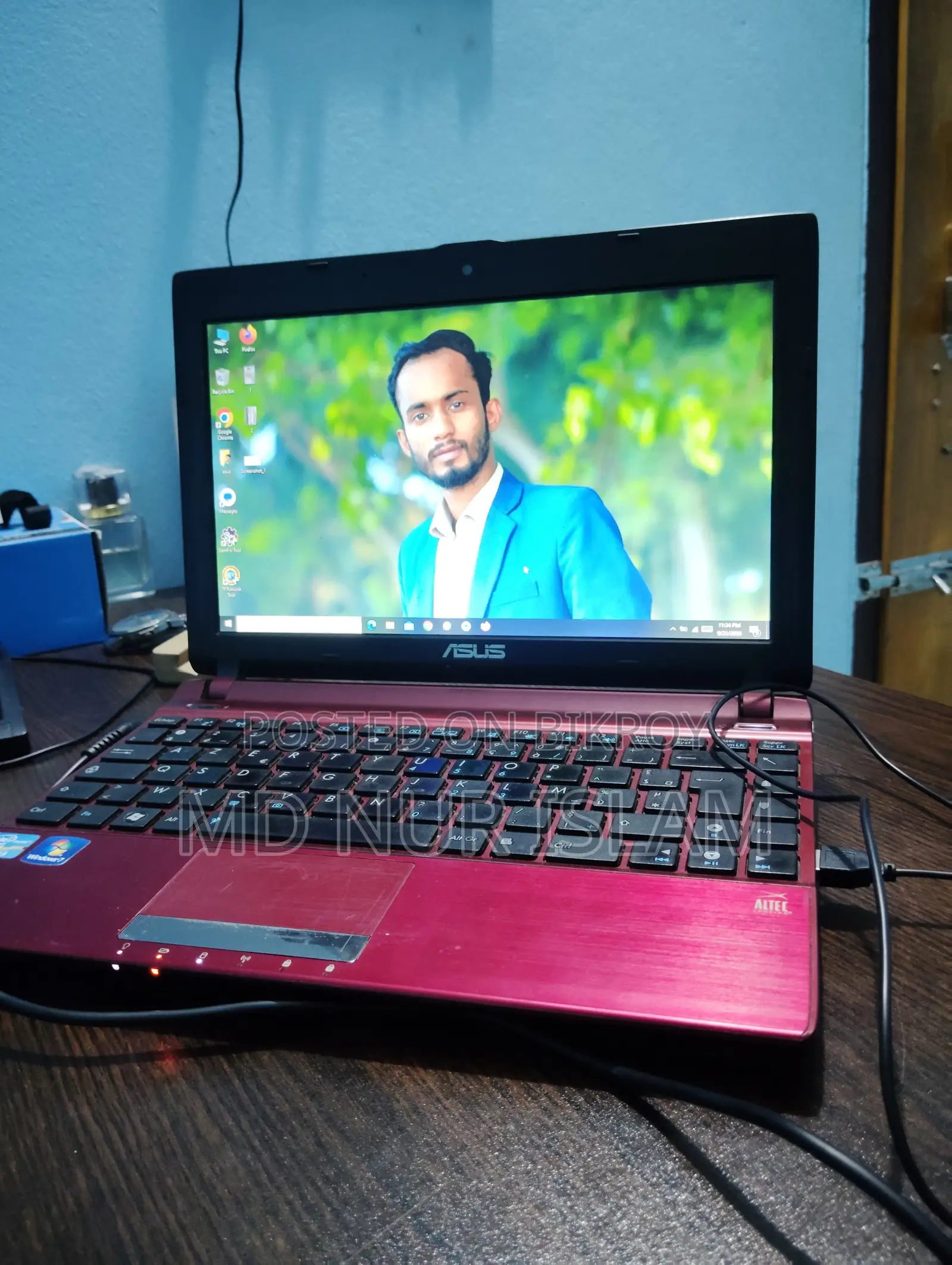 Laptop Asus U24E 4GB Intel Core i3 SSD 500GB