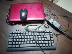 Laptop Asus U24E 4GB Intel Core i3 SSD 500GB