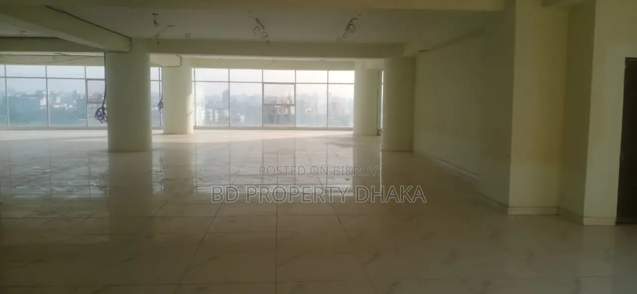 11800 sq ft Open Commercial Space for Rent in Mohakhali