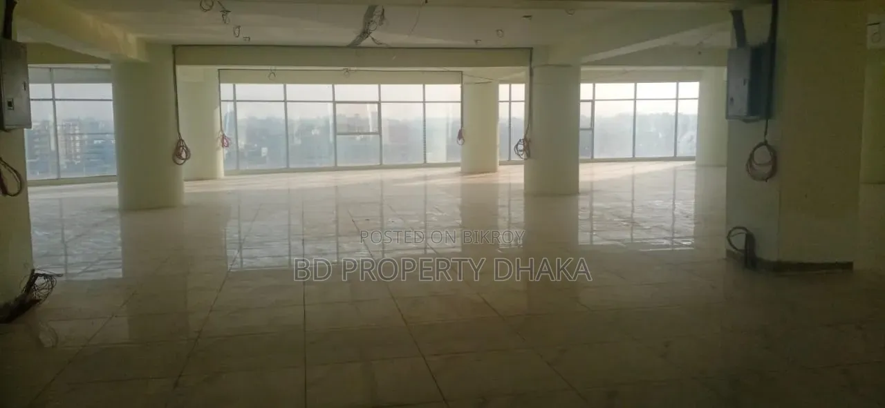 11800 sq ft Open Commercial Space for Rent in Mohakhali