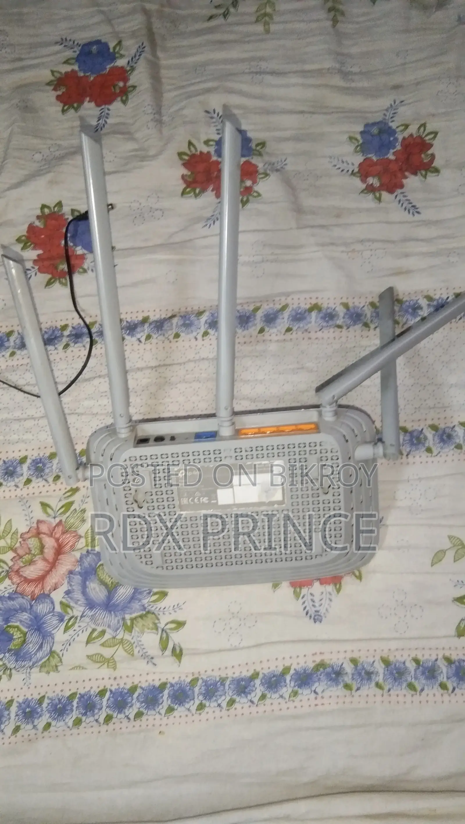 TP-Link 5 Antenna Router