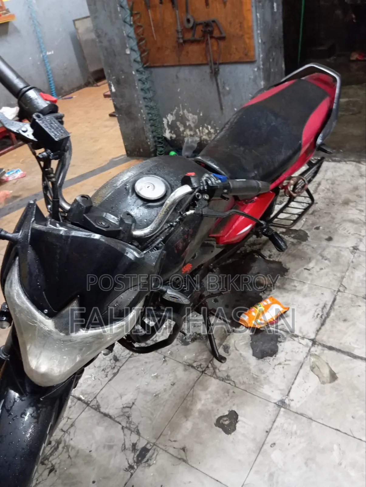 মোটরসাইকেল ২০১৮ কালো