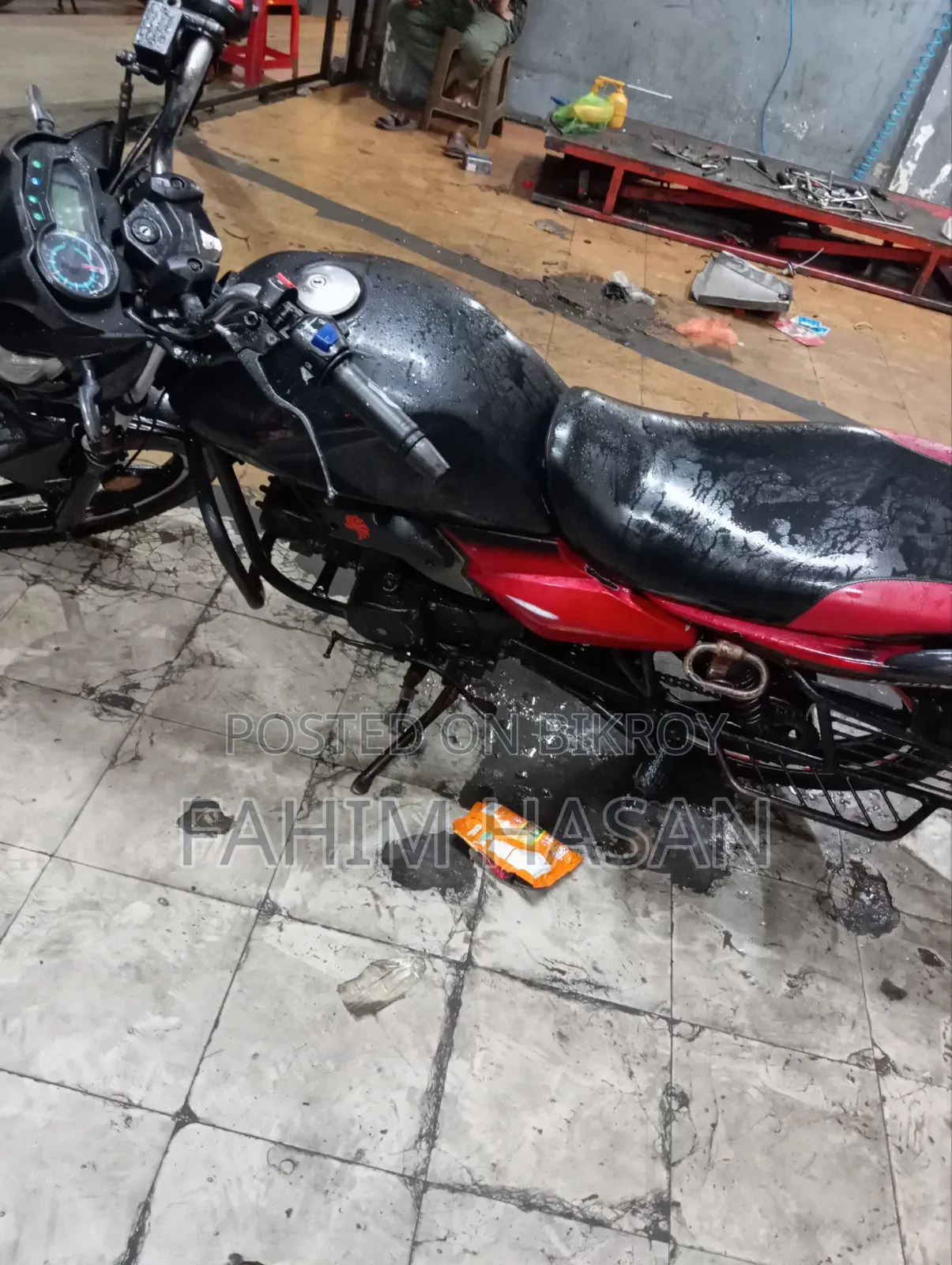 মোটরসাইকেল ২০১৮ কালো