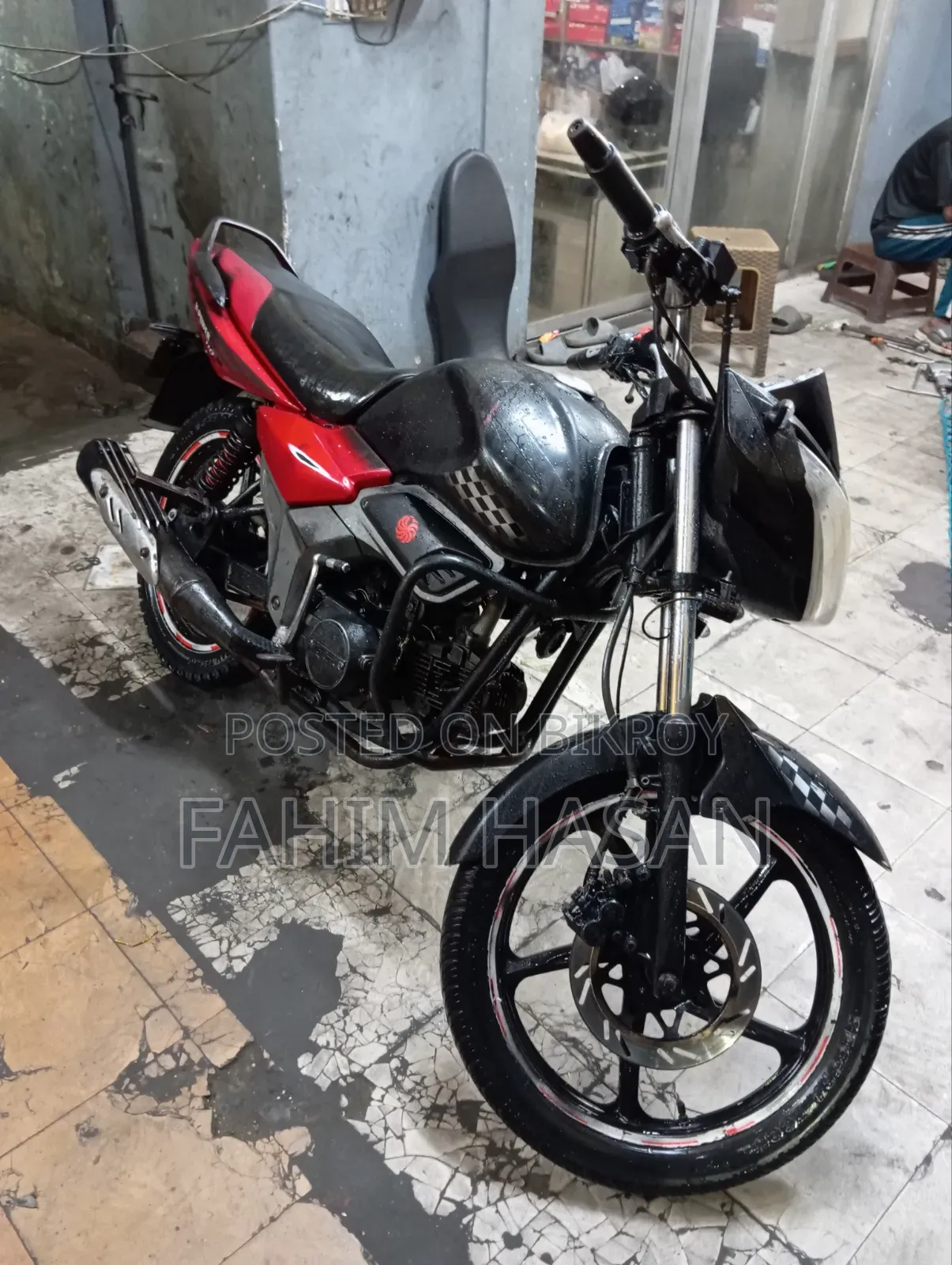 মোটরসাইকেল ২০১৮ কালো