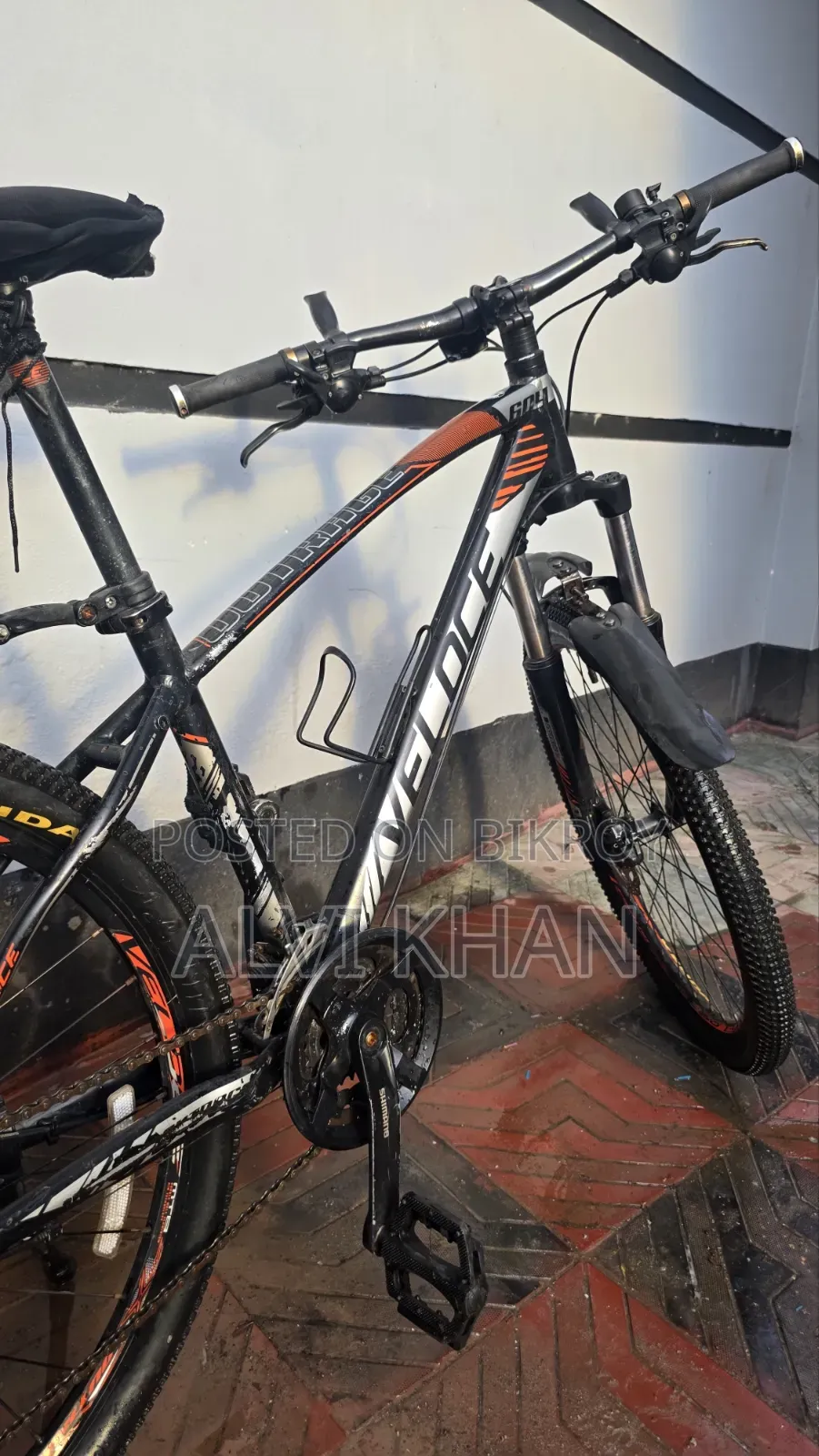 Veloce 604 Oil Brake Aluminum Alloy Body Bicycle