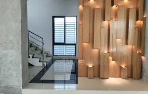 18-Bedroom House in Bashundhara for Sale