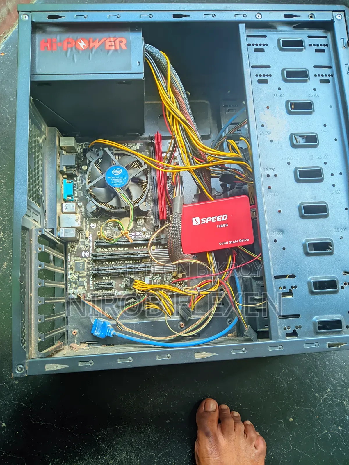 Desktop Computer Gigabyte 4GB Intel Core i3 SSD 128GB
