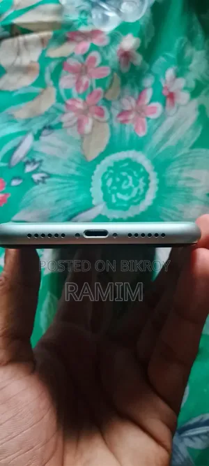 অ্যাপল আইফোন ১১ ১২৮ জিবি সবুজ
