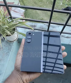 Samsung Galaxy Z Fold 5 256 GB Gray