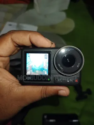 DJI OSMO ACTION 4 ( Adventure Combo )