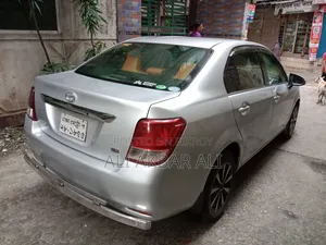 Toyota Axio 2013 Silver