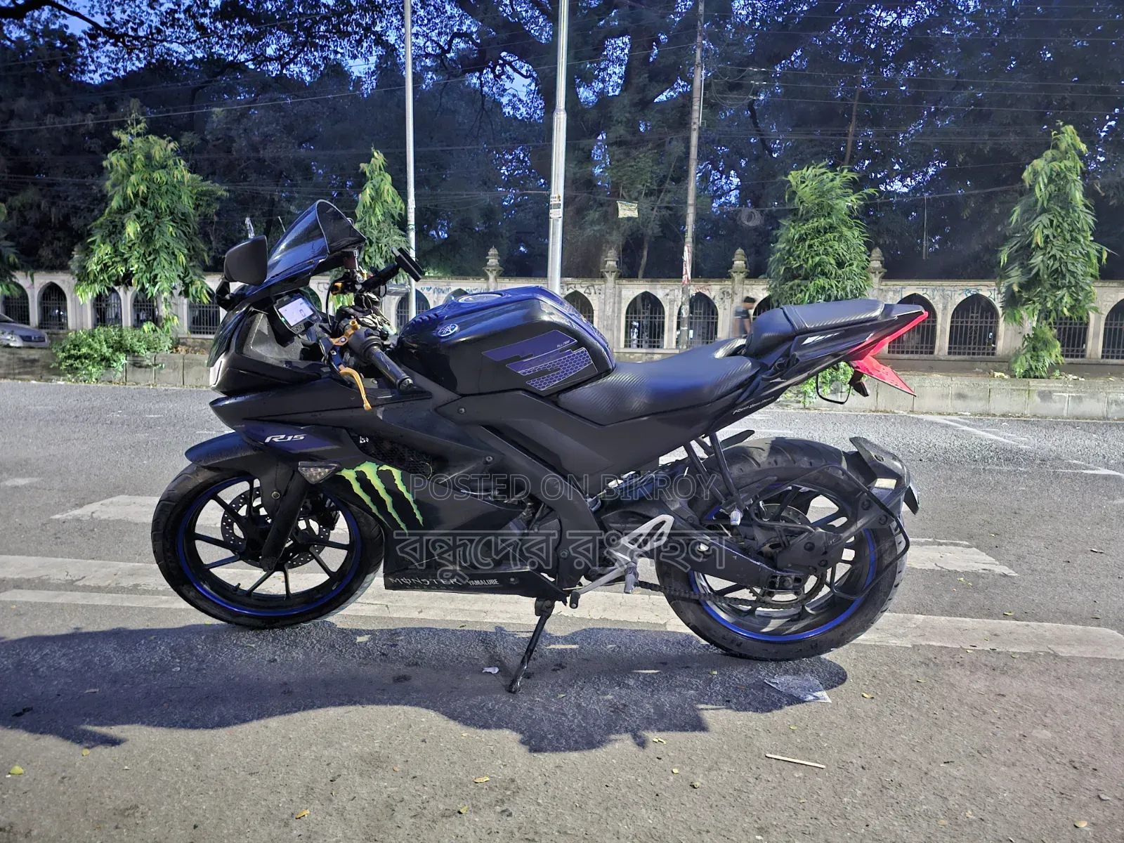ইয়ামাহা আর১৫ ভি৩ ২০১৯ কালো