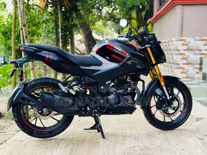 Hero Xtreme 160R 2025 Black