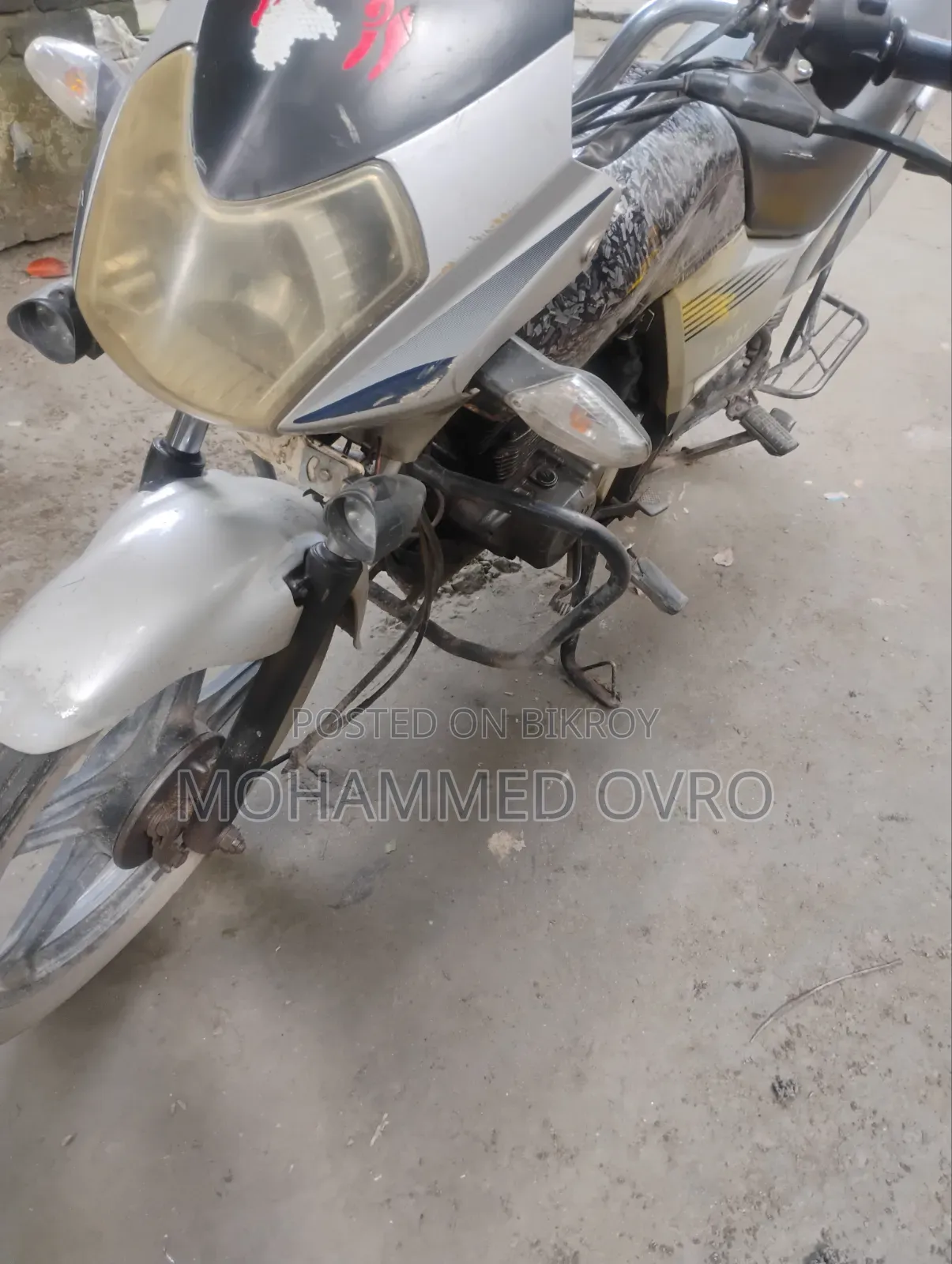 Bajaj Freedom 2012 White