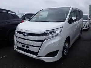 Toyota Noah 2021 Pearl