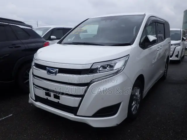 Toyota Noah 2021 Pearl