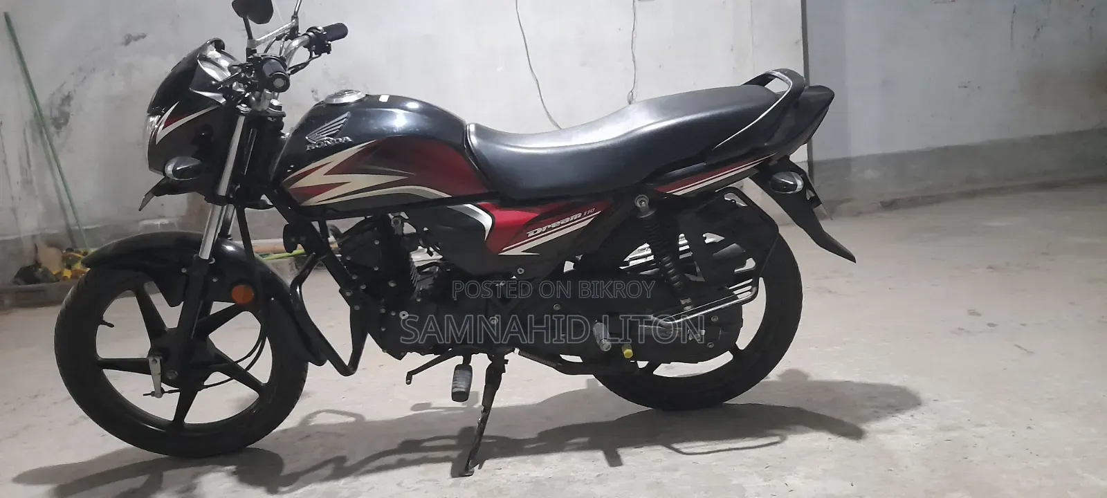 Honda Dream Neo 2020 Red