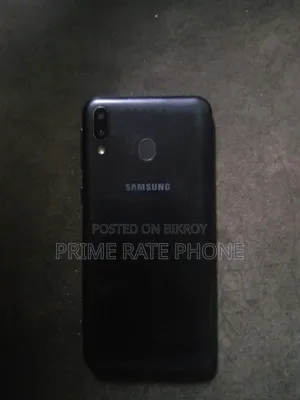 Samsung Galaxy M20 32 GB Black