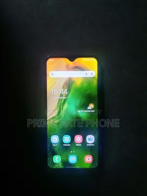 Samsung Galaxy M20 32 GB Black