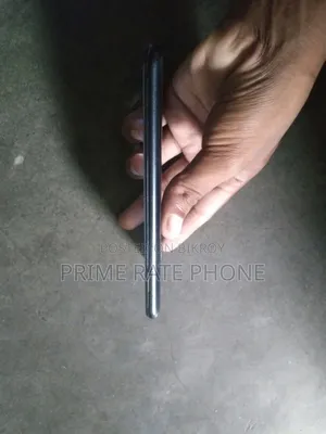 Samsung Galaxy M20 32 GB Black