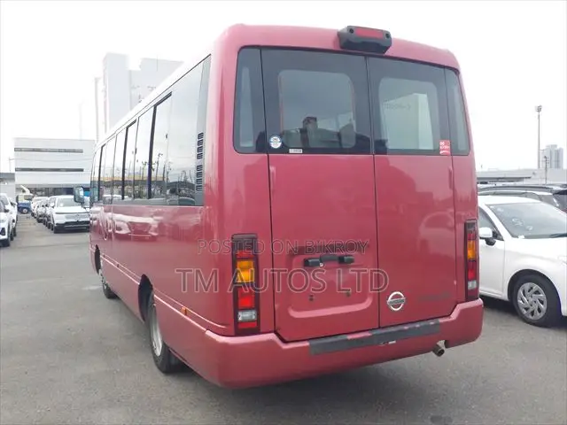 Nissan Civilian 2021 Red