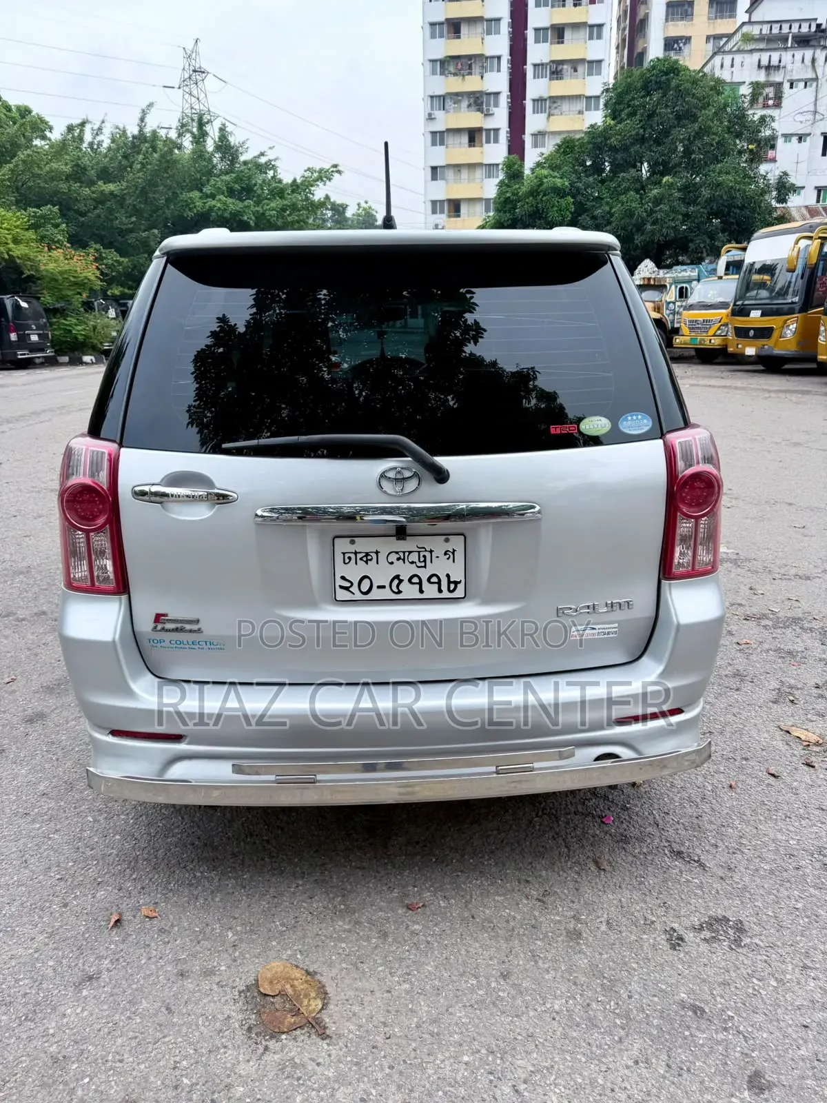 Toyota Raum 2009 Silver