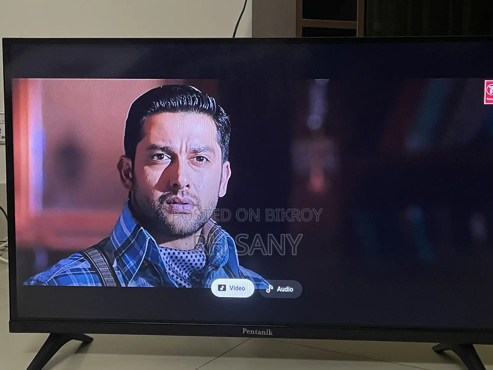 Pentanik Brand 1 Year Warranty 32' SMART TV
