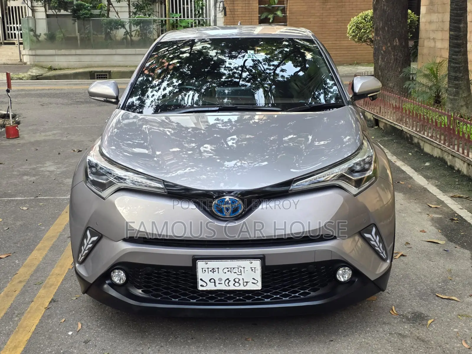 Toyota C-HR 2017 Gray