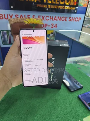 iQOO 256 GB White
