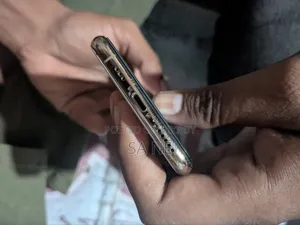 Apple iPhone XS 64 GB Gold