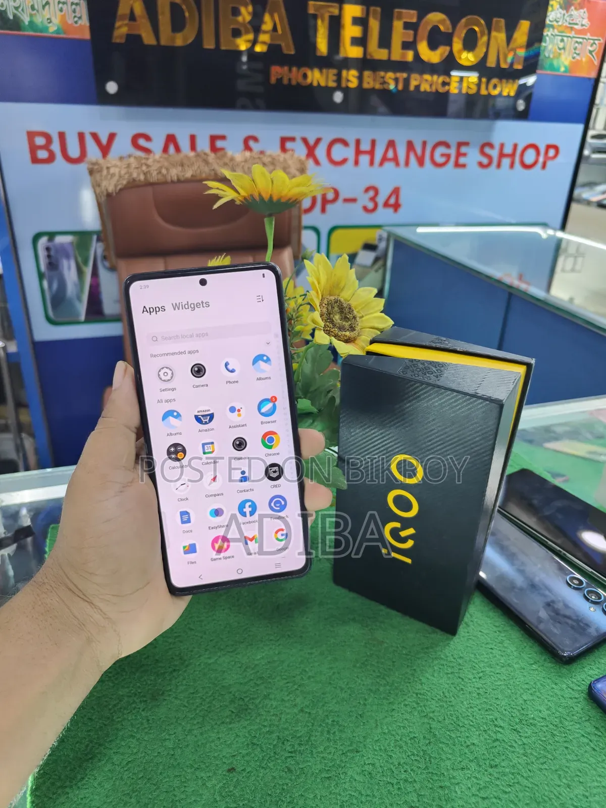 iQOO 128 GB Blue